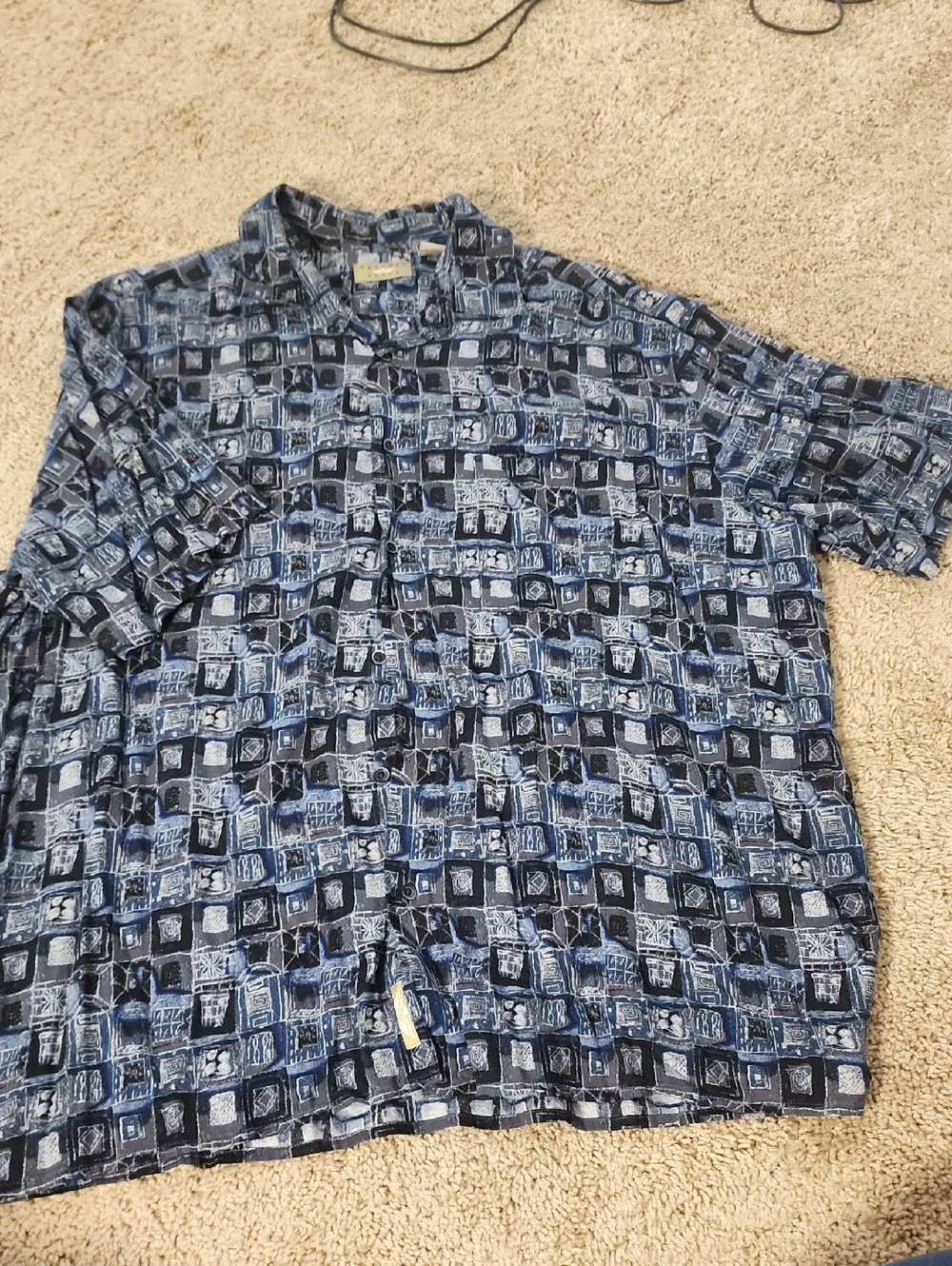 Casual Blue Short-Sleeve Button-Down Shirt